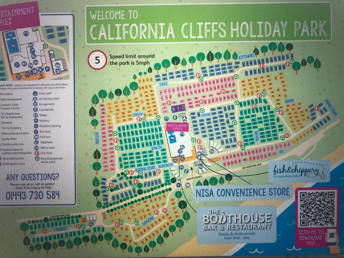 3 Bed ,Sleeps 8 Caravan California Cliffs Holiday Park Scratby Exterior photo