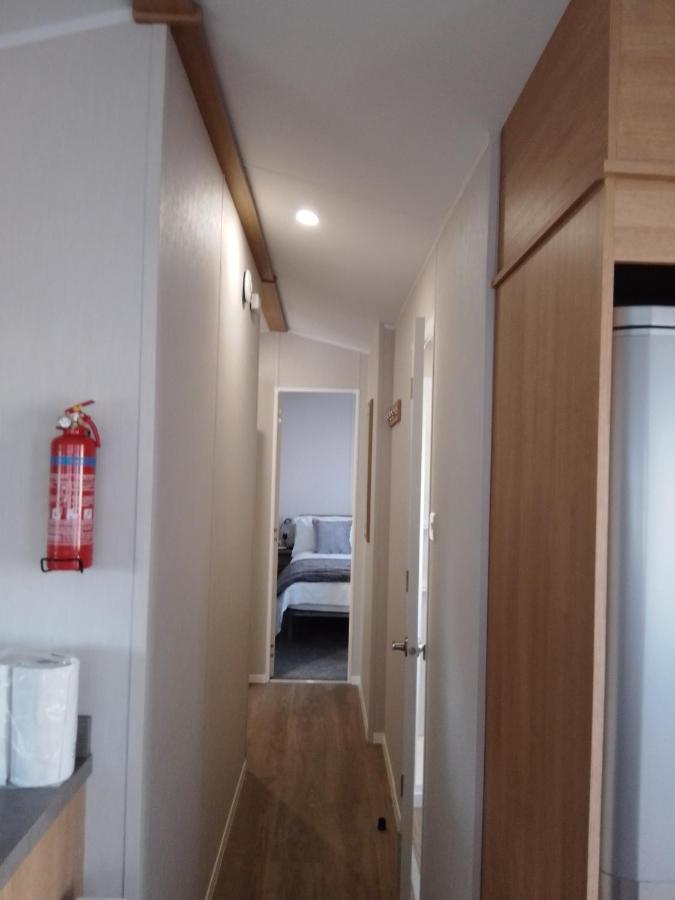 3 Bed ,Sleeps 8 Caravan California Cliffs Holiday Park Scratby Exterior photo