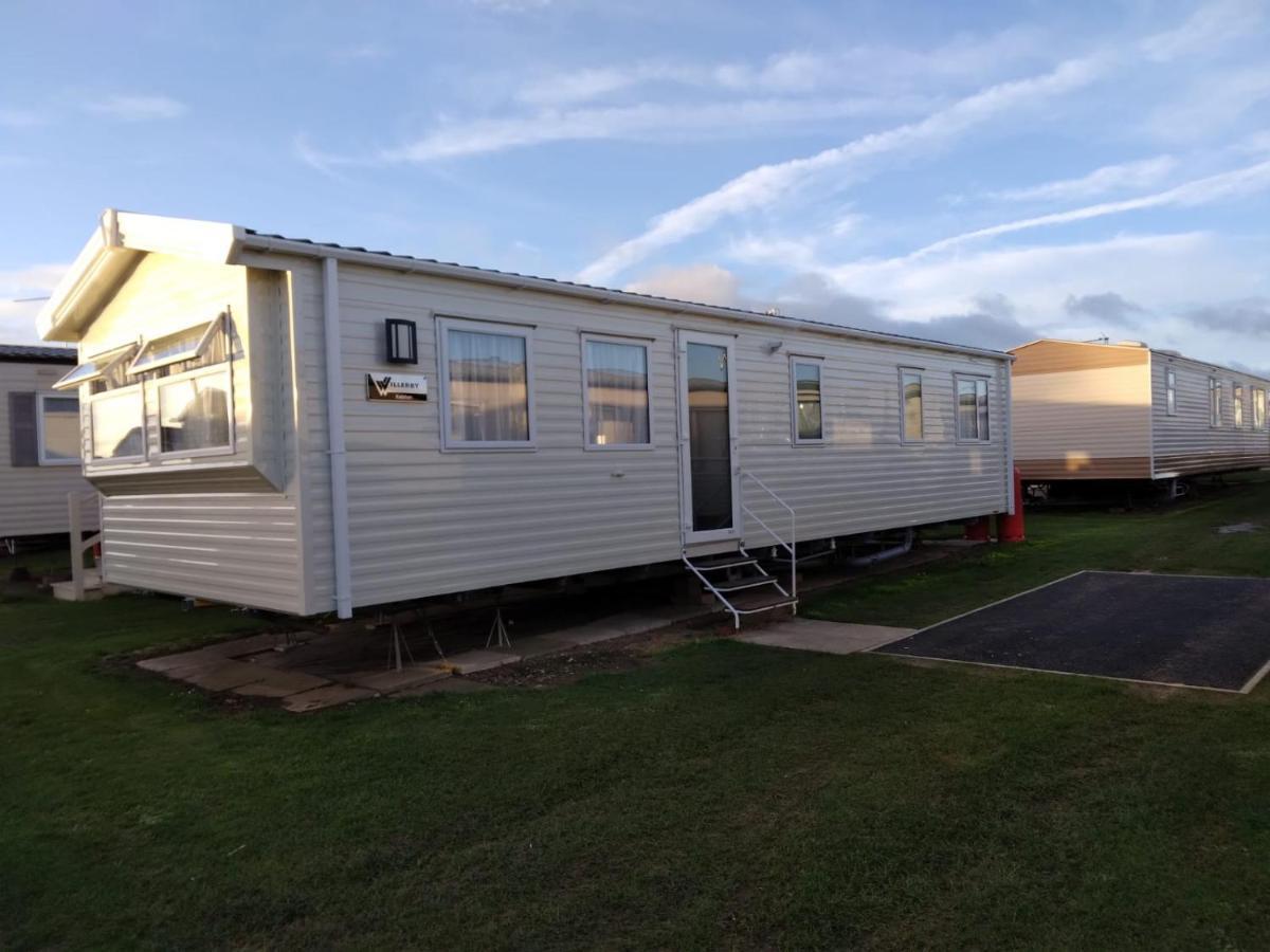 3 Bed ,Sleeps 8 Caravan California Cliffs Holiday Park Scratby Exterior photo